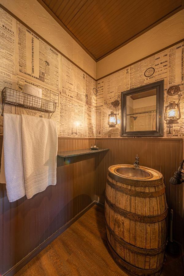 Miners Cabin #4 - King Bed - Private Balcony With Views Tombstone Luaran gambar